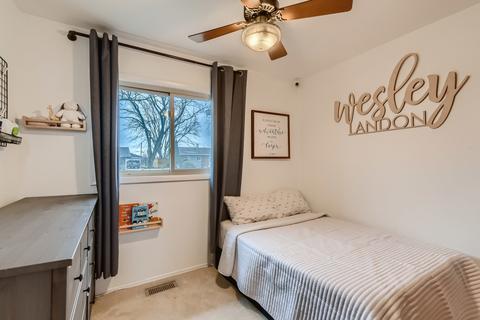 520 Aberdeen St, Hoffman Estates, IL 60169 photo 10