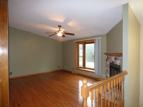 711 Annabelle St, Mchenry, IL 60050 photo 9