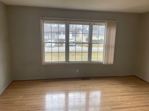 1701 Rogers Ave, Mchenry, IL 60051 photo 6