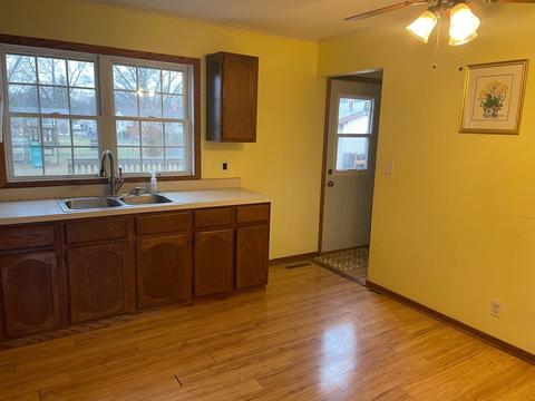 1701 Rogers Ave, Mchenry, IL 60051 photo 5