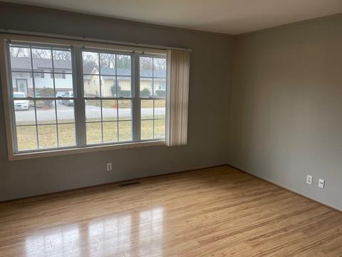1701 Rogers Ave, Mchenry, IL 60051 photo 7