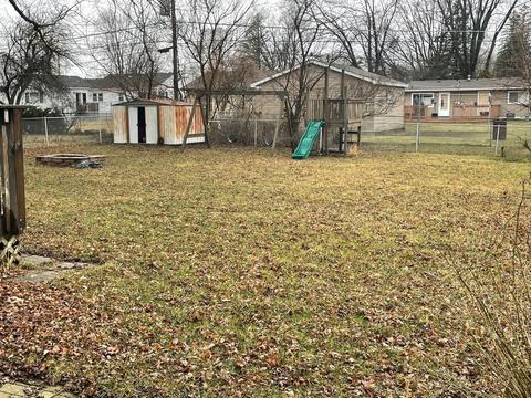 1701 Rogers Ave, Mchenry, IL 60051 photo 2