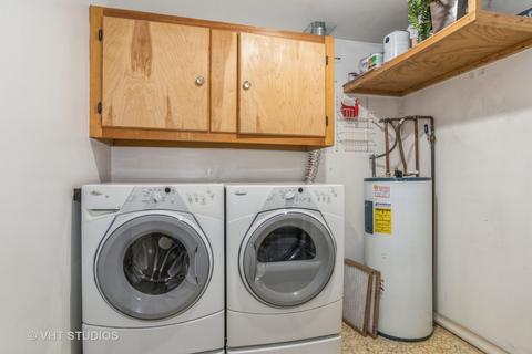 1464 Stonebridge Cir #E8, Wheaton, IL 60189 photo 9