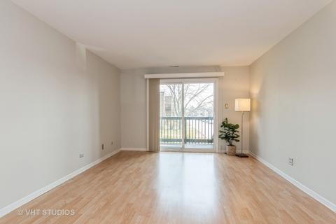 1464 Stonebridge Cir #E8, Wheaton, IL 60189 photo 2