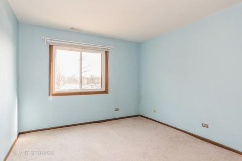 1464 Stonebridge Cir #E8, Wheaton, IL 60189 photo 8