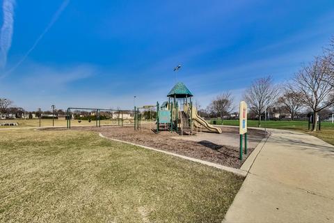 1903 Cyndi Ct, Rolling Meadows, IL 60008 photo 43