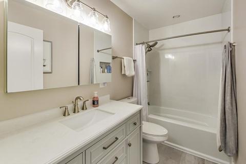 1903 Cyndi Ct, Rolling Meadows, IL 60008 photo 28