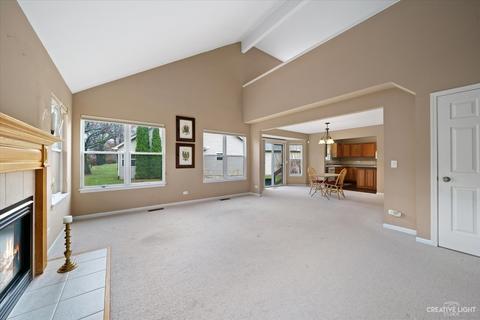 1265 Oakleaf Ct, Aurora, IL 60506 photo 5