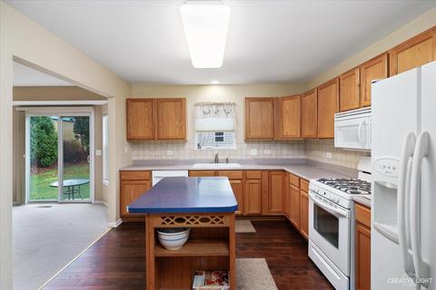 1265 Oakleaf Ct, Aurora, IL 60506 photo 7
