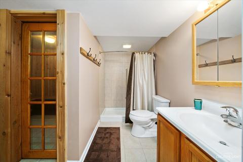 1265 Oakleaf Ct, Aurora, IL 60506 photo 24