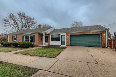 101 W Memory Ln, Mount Prospect, IL 60056 photo 1