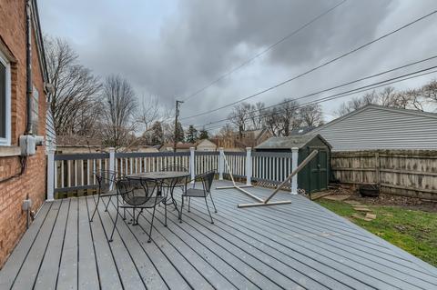 101 W Memory Ln, Mount Prospect, IL 60056 photo 17