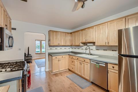 101 W Memory Ln, Mount Prospect, IL 60056 photo 6