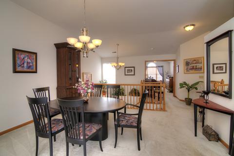 2113 Peach Tree Ln, Algonquin, IL 60102 photo 6