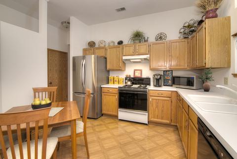 2113 Peach Tree Ln, Algonquin, IL 60102 photo 12