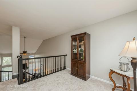 2044 Peach Tree Ln, Algonquin, IL 60102 photo 14