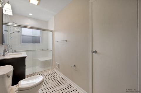 49 Michael Mnr, Glenview, IL 60025 photo 10
