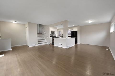 49 Michael Mnr, Glenview, IL 60025 photo 7