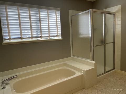 675 White Oak Ln, Bartlett, IL 60103 photo 21