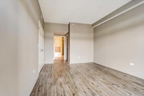 715 Astor Ln #406, Wheeling, IL 60090 photo 22