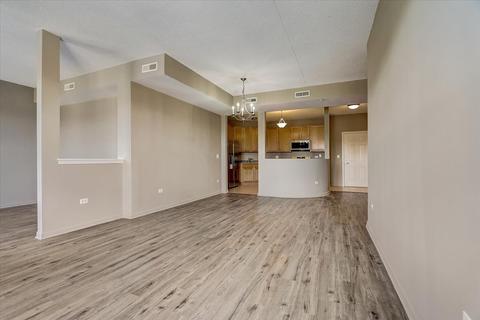 715 Astor Ln #406, Wheeling, IL 60090 photo 5