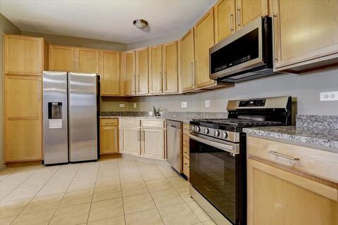 715 Astor Ln #406, Wheeling, IL 60090 photo 15