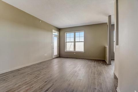 715 Astor Ln #406, Wheeling, IL 60090 photo 4