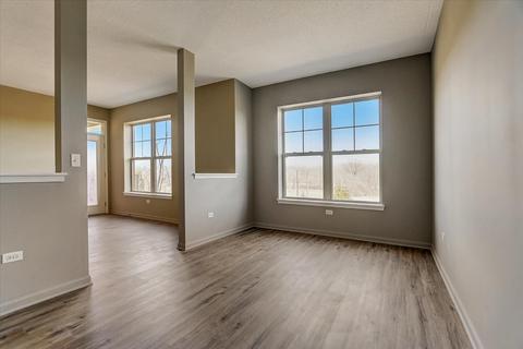 715 Astor Ln #406, Wheeling, IL 60090 photo 9