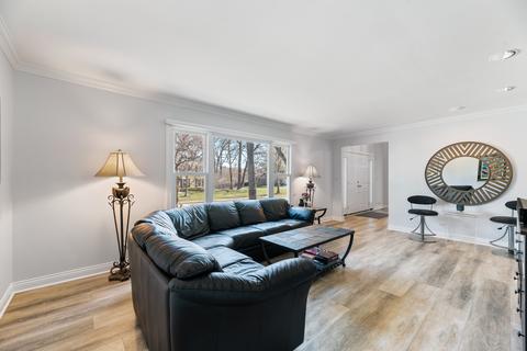 720 Smoke Tree Rd, Deerfield, IL 60015 photo 4