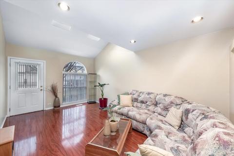 1674 Pebble Beach Cir, Elgin, IL 60123 photo 3