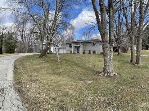 18474 Holly Rd, Morrison, IL 61270 photo 4