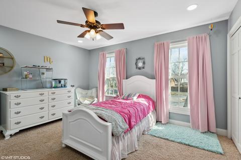 300 Davis Ct, Wheaton, IL 60189 photo 10
