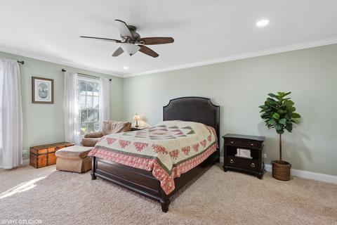 300 Davis Ct, Wheaton, IL 60189 photo 15