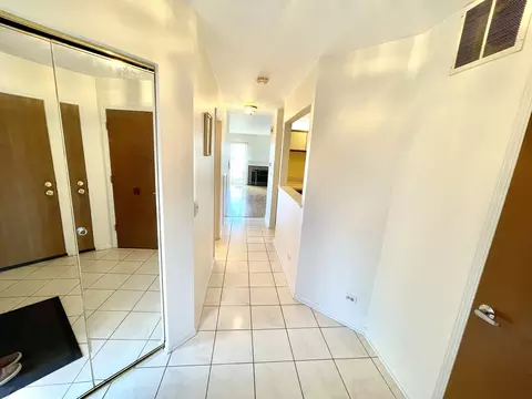 922 Ridgefield Ln, Wheeling, IL 60090 photo 13