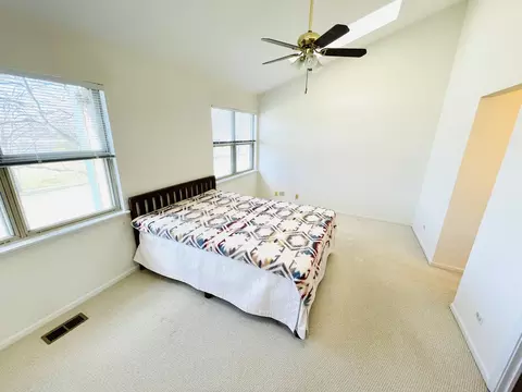 922 Ridgefield Ln, Wheeling, IL 60090 photo 7