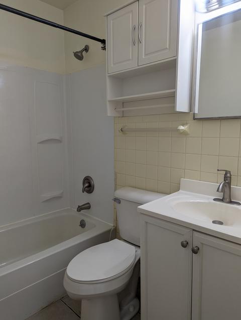 1409 Mark Dr, Freeport, IL 61032 photo 10