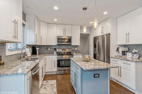 288 Windsor Dr, Bartlett, IL 60103 photo 7