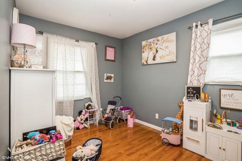 511 E Schaumburg Rd, Streamwood, IL 60107 photo 10
