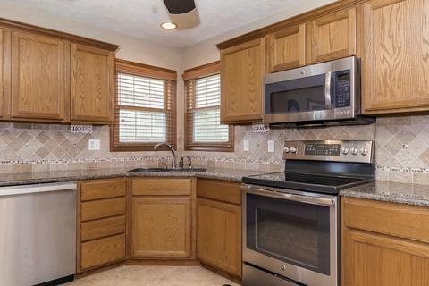 1101 Oak Hill St, Normal, IL 61761 photo 8