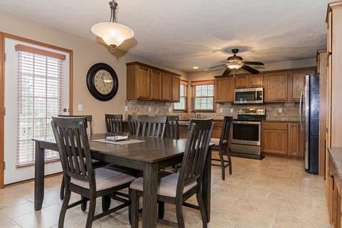 1101 Oak Hill St, Normal, IL 61761 photo 11