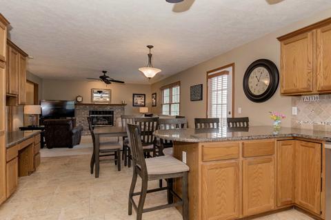 1101 Oak Hill St, Normal, IL 61761 photo 13