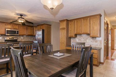 1101 Oak Hill St, Normal, IL 61761 photo 15