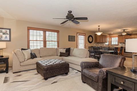 1101 Oak Hill St, Normal, IL 61761 photo 10