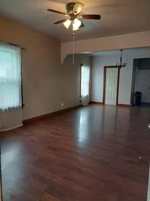 360 W Stone St, Kankakee, IL 60901 photo 4