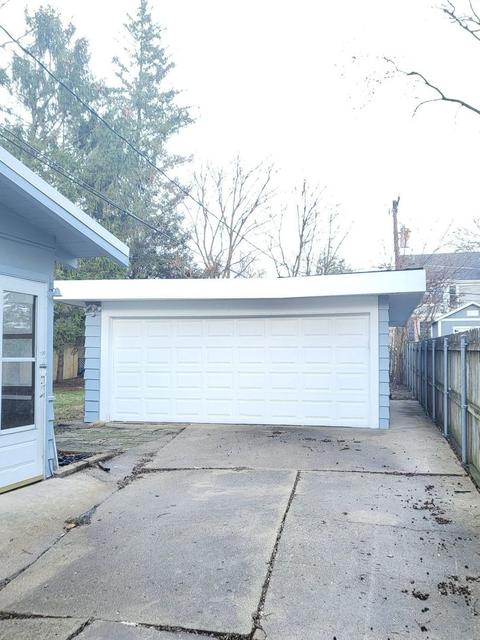 929 S Gables Blvd, Wheaton, IL 60189 photo 14