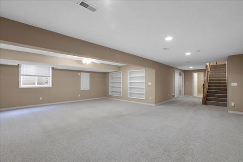 320 Fieldcrest Ct, Normal, IL 61761 photo 11