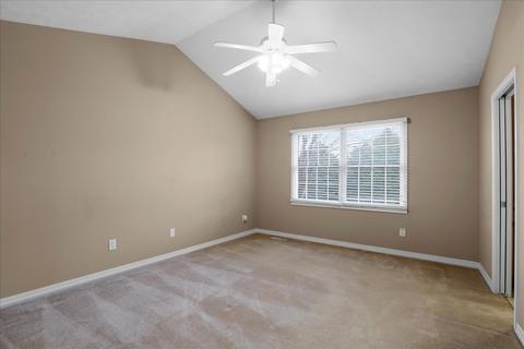 320 Fieldcrest Ct, Normal, IL 61761 photo 6