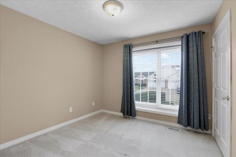 320 Fieldcrest Ct, Normal, IL 61761 photo 8