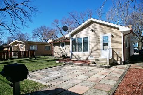 407 Byron Ct, Wheaton, IL 60187 photo 8