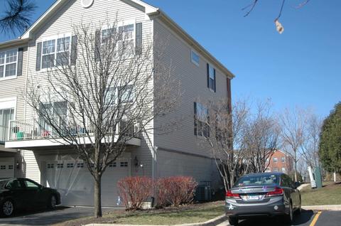 4241 Drexel Ave, Aurora, IL 60504 photo 2